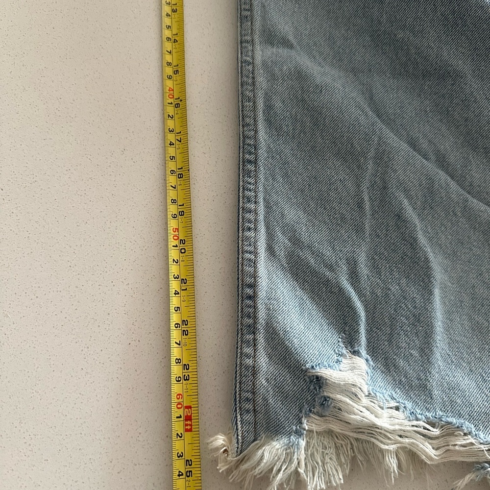 Citizens Of Humanity Blue Relaxed Jeans with Distressed Details - Picture 9 of 14